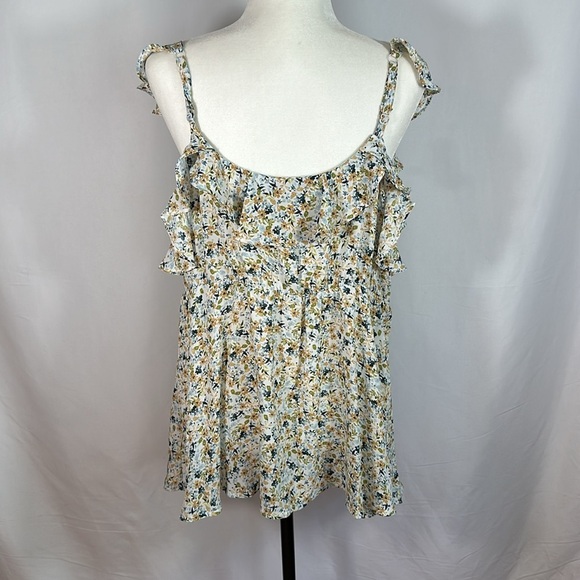Torrid Peplum Georgette Ruffle Surplice White & Blue Floral Tank Top - Picture 4 of 13